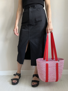 Фото из отзыва к Шнур вязаный 5 мм меланж красный-белый с сердечником