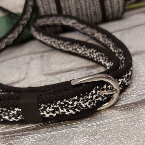 Фото из отзыва к Шнур вязаный 5 мм меланж чёрный-белый с сердечником