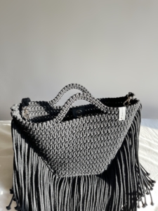 Фото из отзыва к Шнур плетёный 3 мм чёрный с цветным сердечником