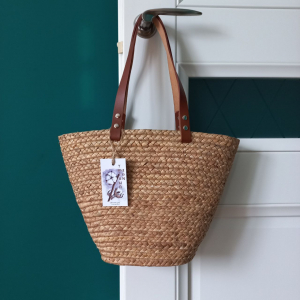 Фото из отзыва к Косичка из банановых листьев