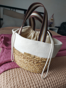 Фото из отзыва к Косичка из банановых листьев