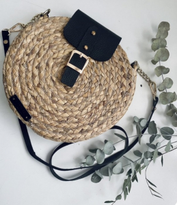 Фото из отзыва к Косичка из банановых листьев