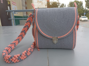 Фото из отзыва к Готовый набор Сумка-почтальонка