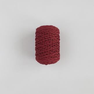 Трёхпрядная верёвка 3 мм рубиновый