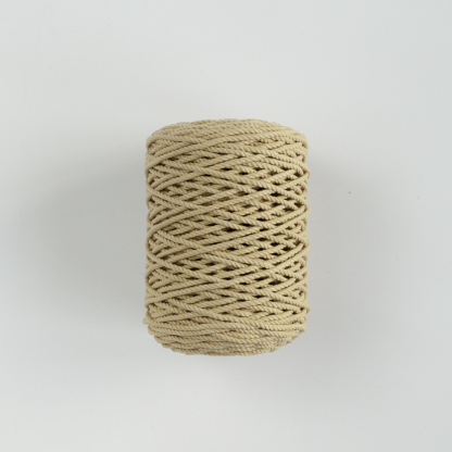 Трехпрядная верёвка 3 мм бежево-жёлтый
