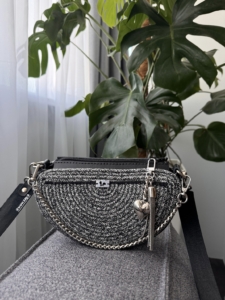 Фото из отзыва к Шнур плетёный 5 мм меланж молочный-чёрный с сердечником