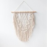 Примеры работ из шнура 5 мм с сердечником неокрашенного Примеры работ из шнура 5 мм с сердечником неокрашенного