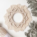 Примеры работ из шнура 5 мм с сердечником неокрашенного Примеры работ из шнура 5 мм с сердечником неокрашенного